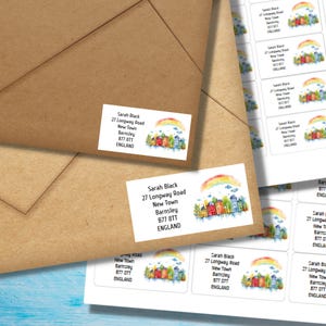 Etichette per indirizzo di ritorno Rainbow Houses, 24 o 40 etichette autoadesive per foglio, adesivi rettangolari Pen pal per buste di posta felice