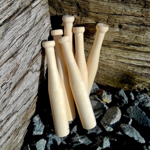 Bates de béisbol de madera en miniatura, accesorio de bate para recién nacidos, juego de (6) minibates de 4 pulgadas, decoración de béisbol, accesorio para fotografías, bate pequeño, recuerdo de fiesta deportiva