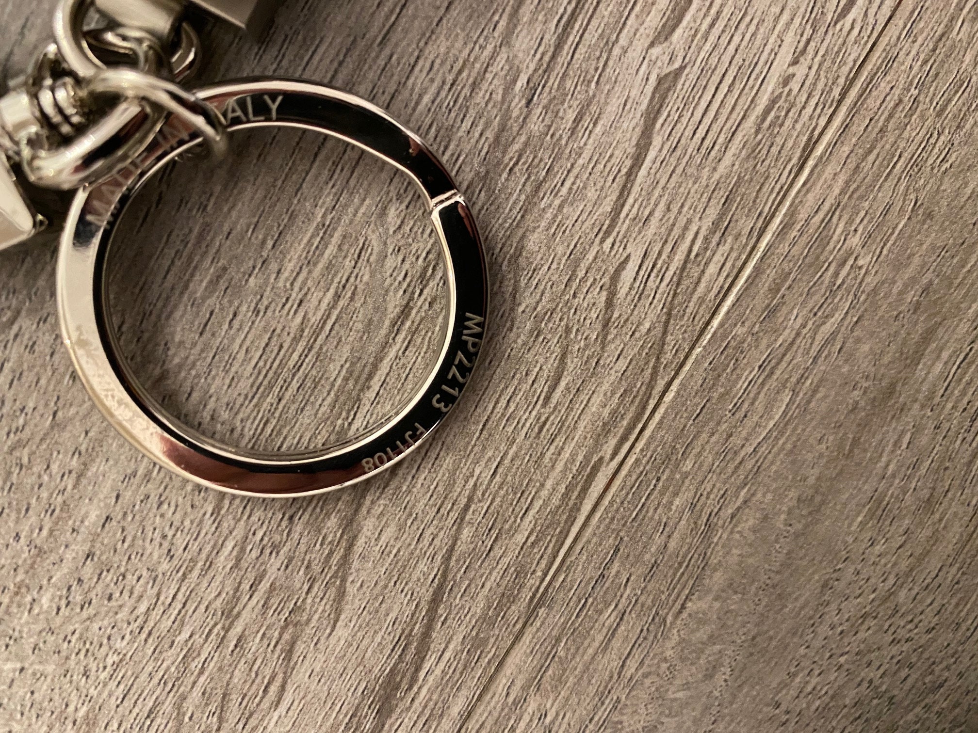 LOUIS VUITTON 2019 Astronaut Key Holder [MP2213]