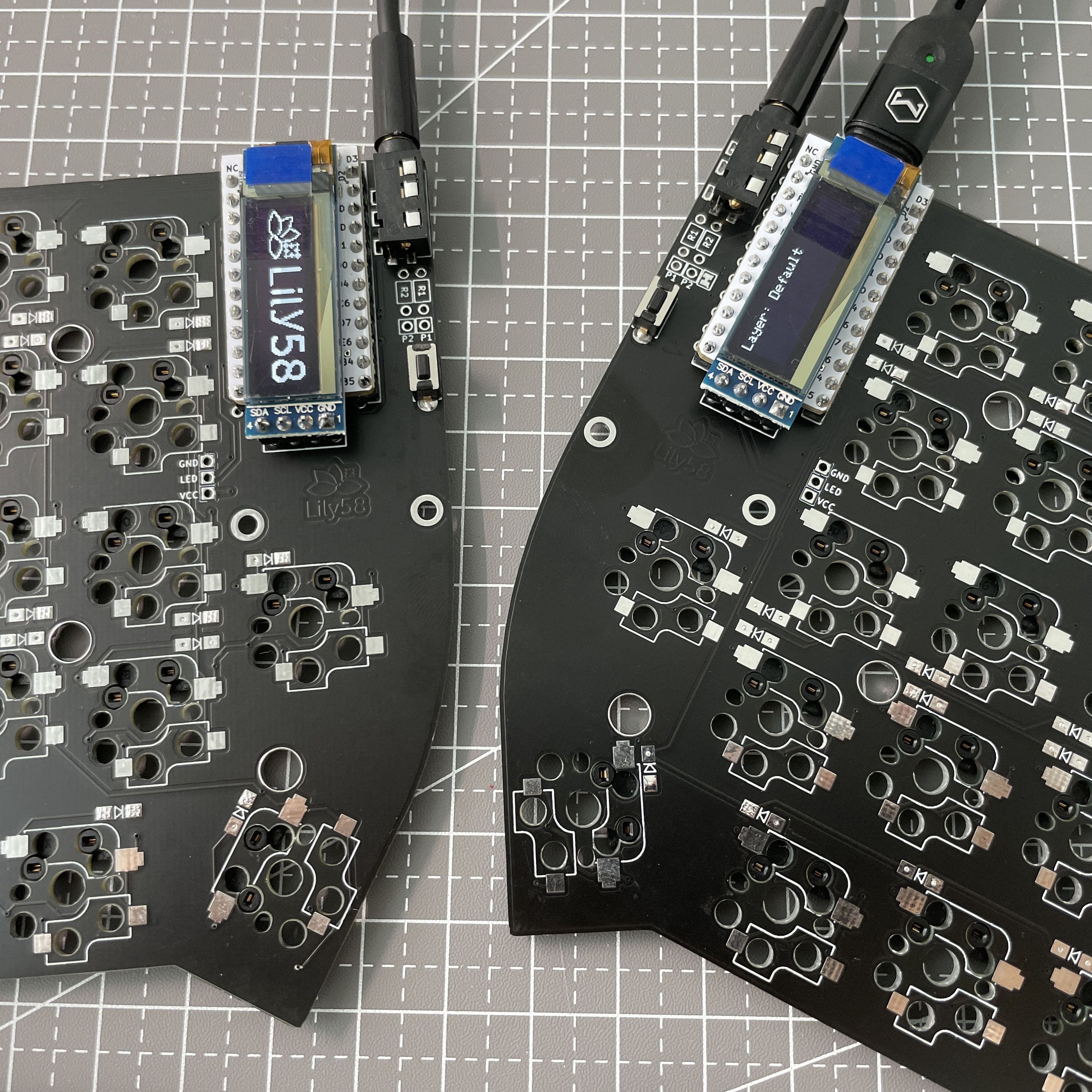 はんだ付け済み Lily58 Pro MX / Choc (Lily 58 Pro) - Etsy 日本