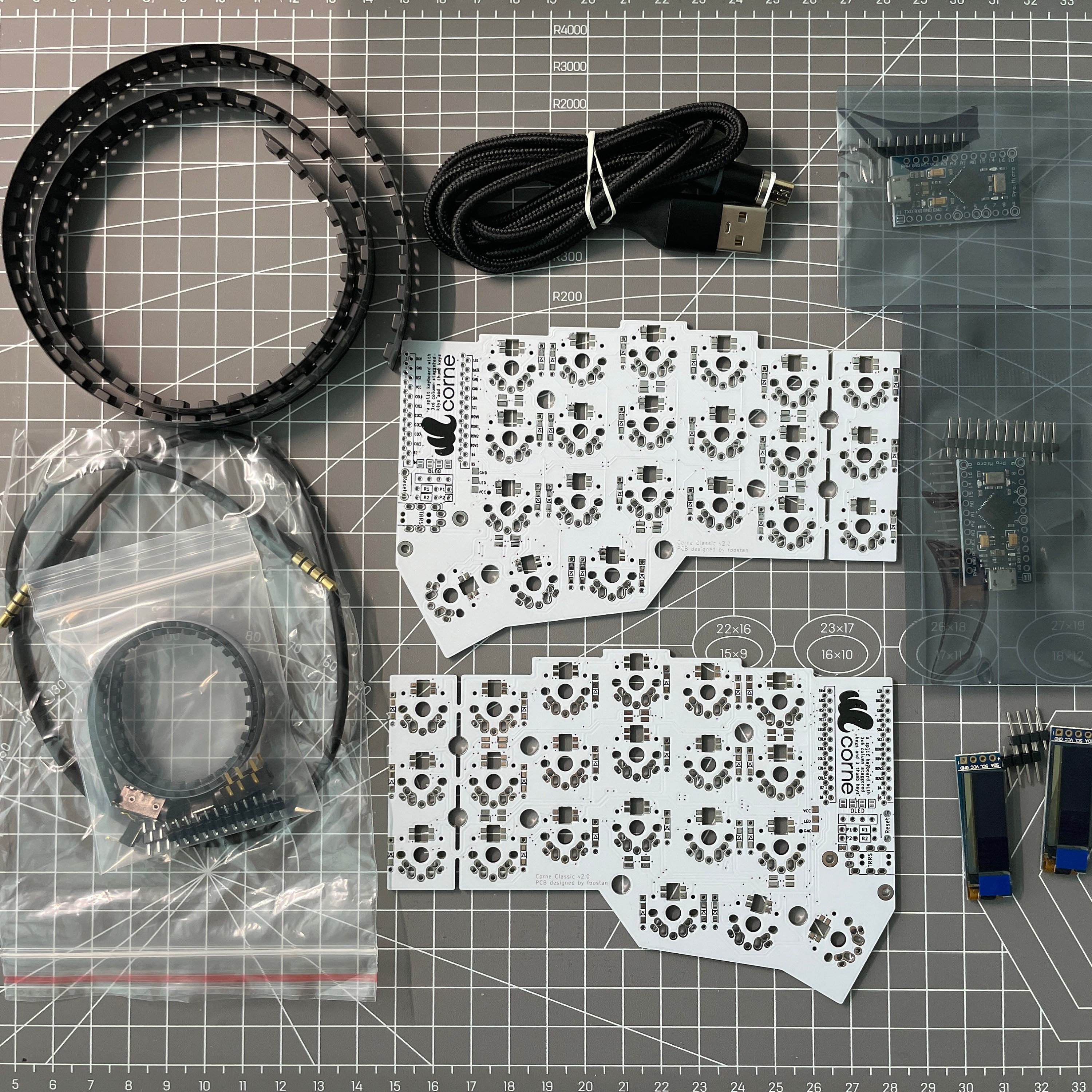 Corne Classic v2.0.0 (crkbd) DIY メカニカル エルゴノミック