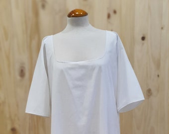 Chemise, 18th century, Rococó, Historic undergarment, reenactment, cosplay.