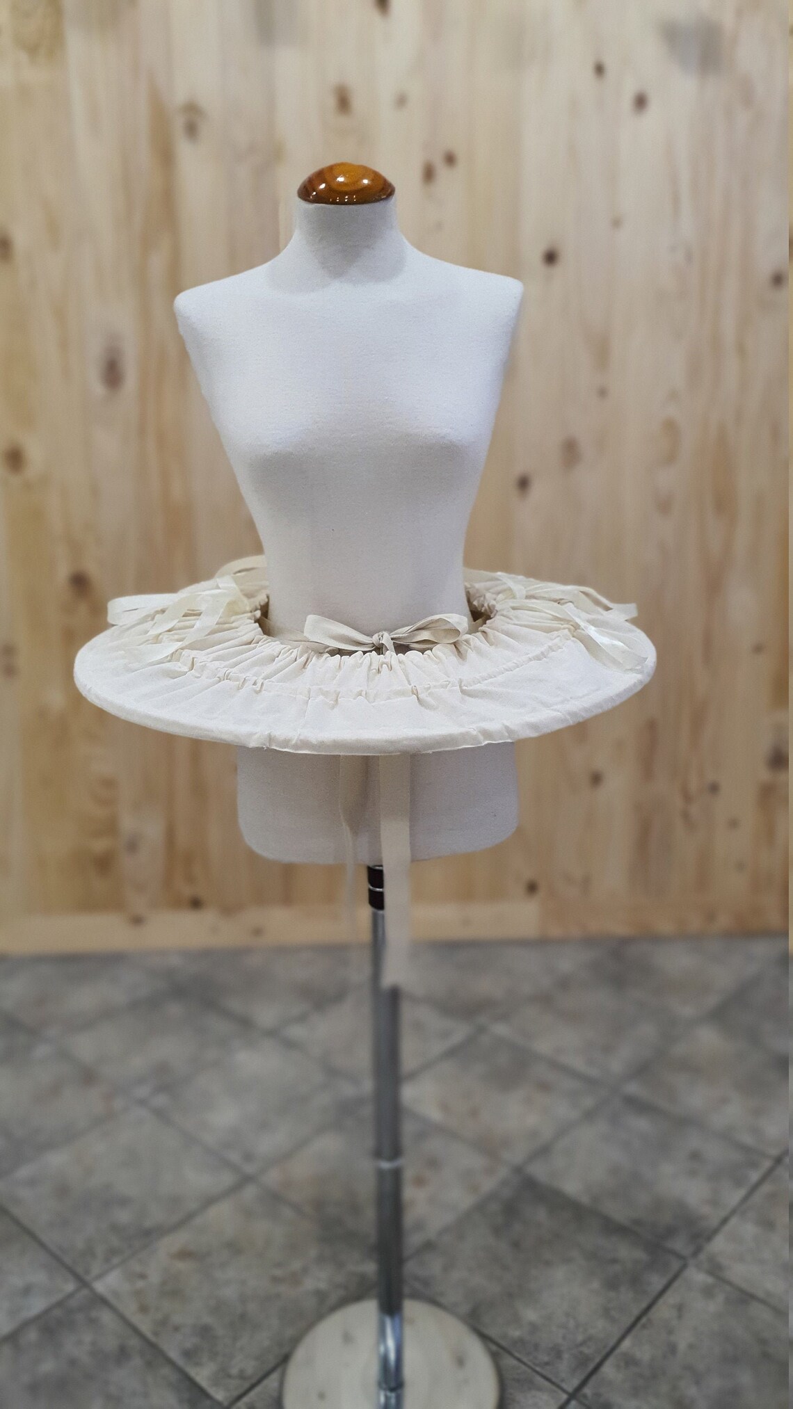 French Farthingale aka. Drum or Wheel Farthingale 16th Etsy