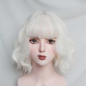 White Short Curly Wig, Silver White Curly Wig, Short Wave Curly Wig, White Cosplay Wig, White Lolita Wig, High Temperature Silk Wig.