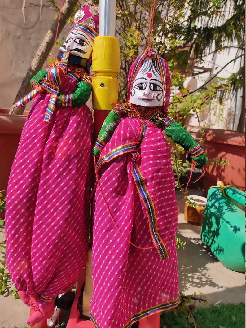 2 Pair Vintage Indian Toy Dancing Puppets Traditional Couple Etsy
