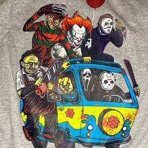 Horror Friends Van With Clown In October We Wear Pink Horror Movie Halloween All Over Print 3d Shirt 1024x1024 - Foto 10