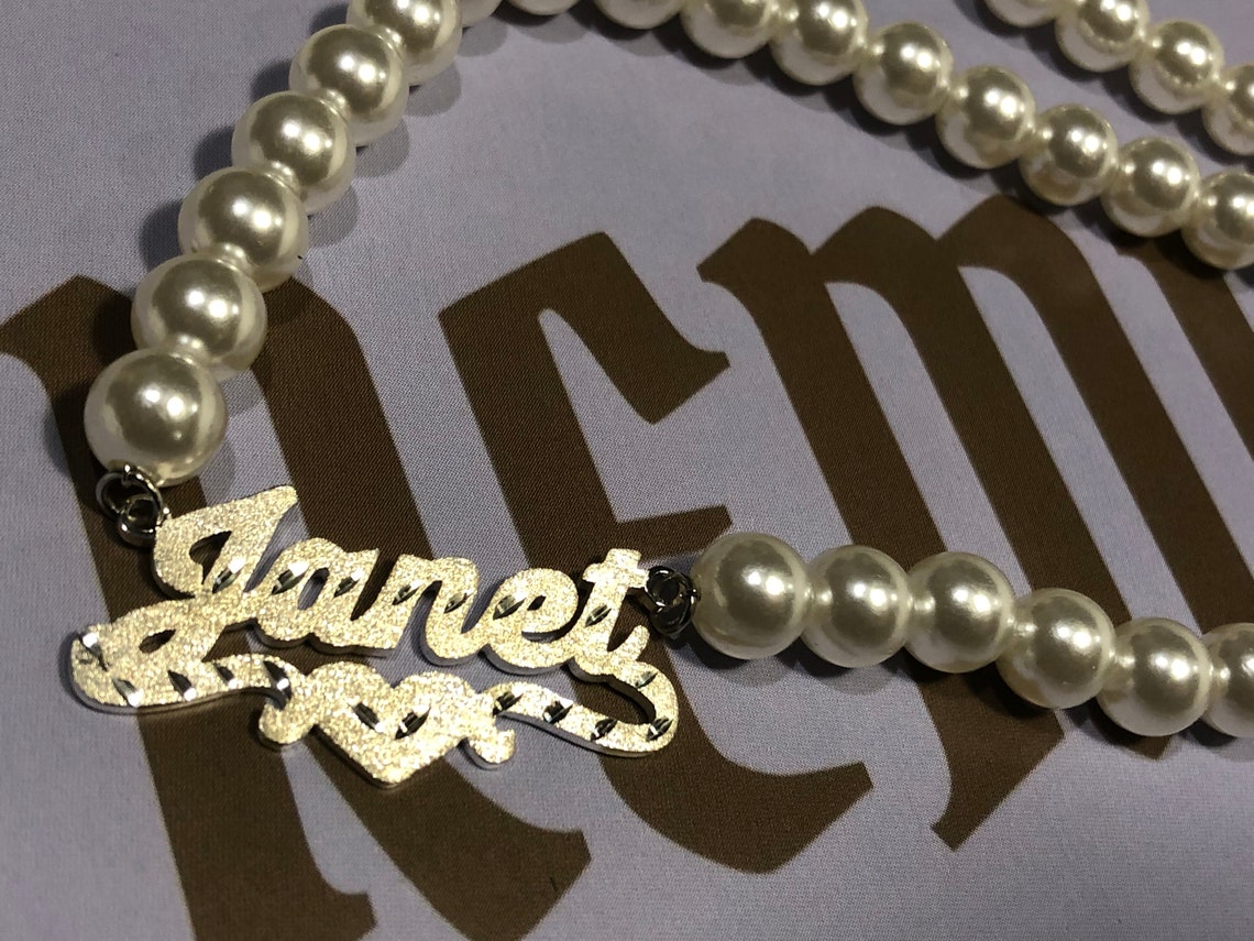 Pearl Name Plate Necklace Etsy