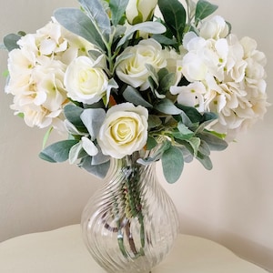 Grand arrangement floral de luxe d'hortensias blancs et de roses en soie, pièce maîtresse, bouquet, arrangement de table image 7