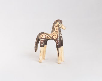 Mini caballo de arcilla griega con decoración micénica, hecho a mano