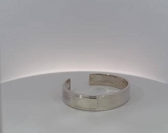Gucci Black Leather GG Logo Sterling Silver Bangle Bracelet