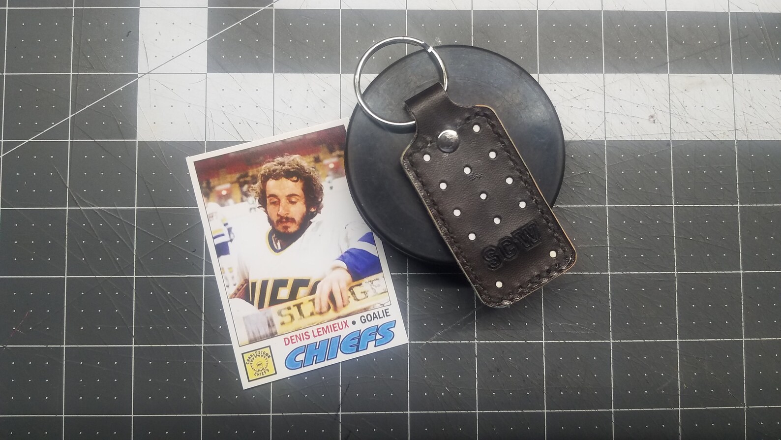 Vintage Hockey Goalie Glove Keychain Etsy