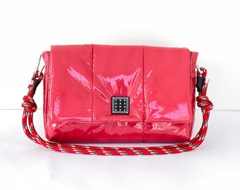 PUFFER essential bag in Pink adjustable strap tote bag shoulder bag