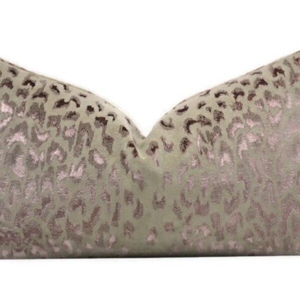 View of Bed Runner King Size and Matching Pillows - Etsy