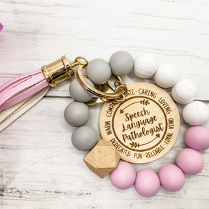 Speech Pathologist Gift, SLP Gift, Speech Therapy, Personalized SLP gift, SLP Key chain wristlet, Teacher Bracelet