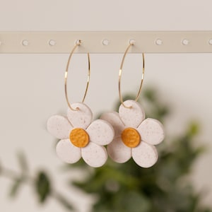 Daisy Flower Hoop Earrings | lightweight | Handmade Clay Earrings, Summer Earrings for Her, White Flower Earrings