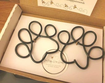 Handmade Wire Paw Print Wall Art - Animal Lover Gift