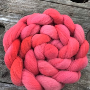 Hand-dyed Arles merino spinning fibers, coral