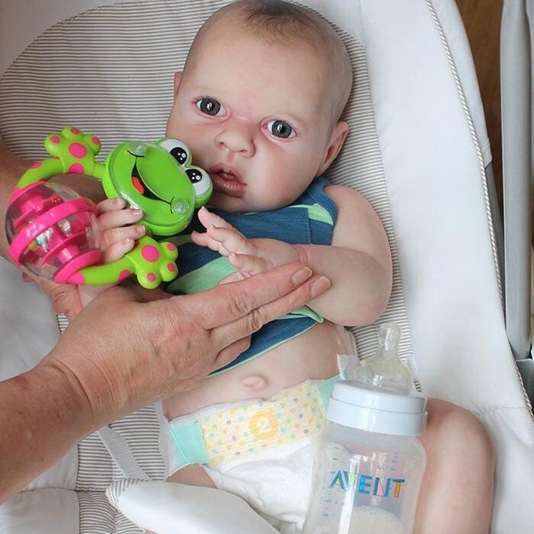 Elliot 6 Monate alt ~ 23" Reborn Vinyl Doll Kit~ von Bountiful Baby