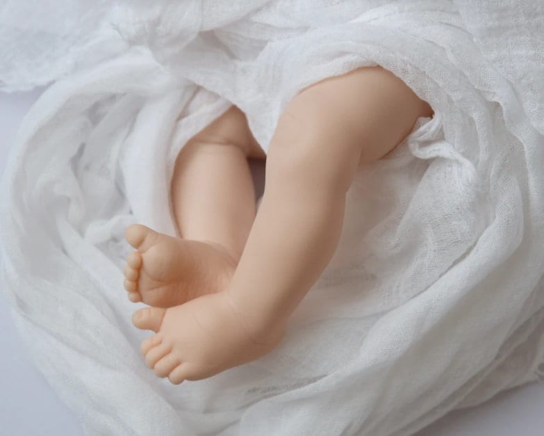 SILICONE Blinkin Girl - Full-Body Silicone (16.5 Reborn Doll Kit) -  Bountiful Baby (DP Creations LLC)