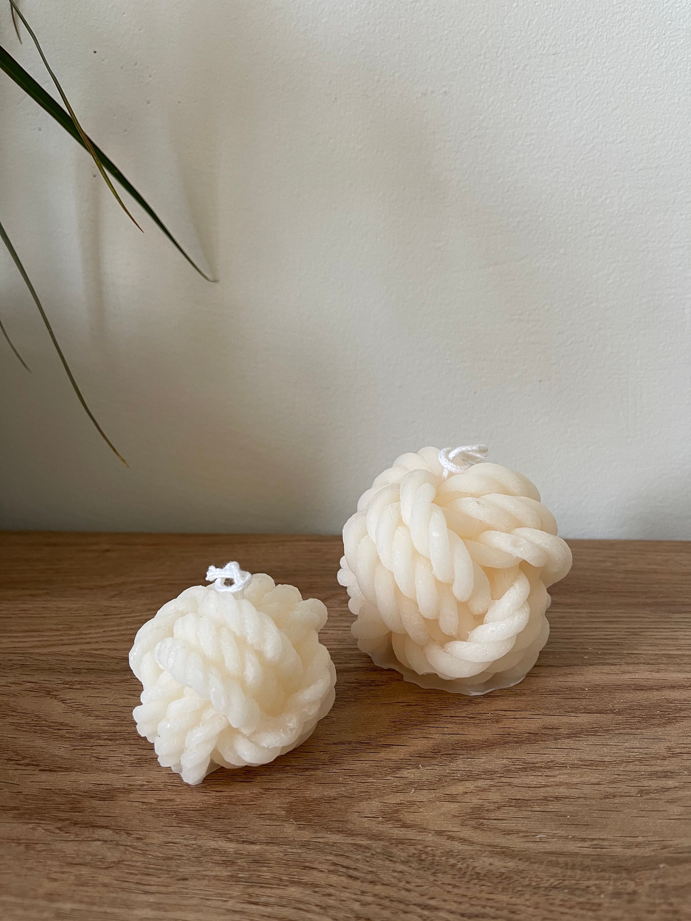 Ball o' Wool Candle / Knot Candle / Cosy Candle / Yarn Etsy