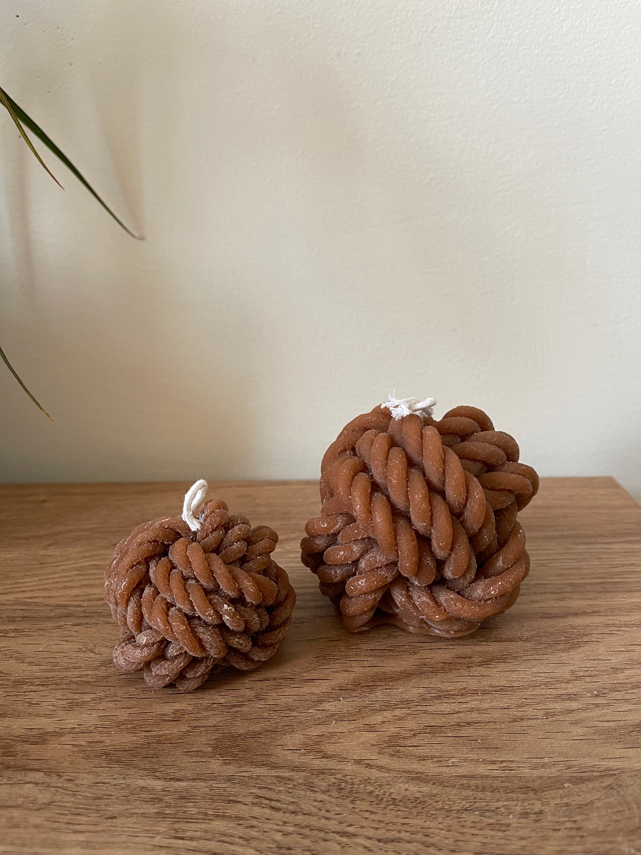 Ball o' Wool Candle / Knot Candle / Cosy Candle / Yarn Etsy