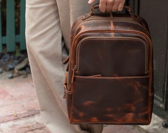 Mochila de cuero de grano completo hecha a mano, bolsa de viaje Macbook personalizada resistente a la intemperie de 15 pulgadas y 16 pulgadas, mochila de cuero grande para hombres