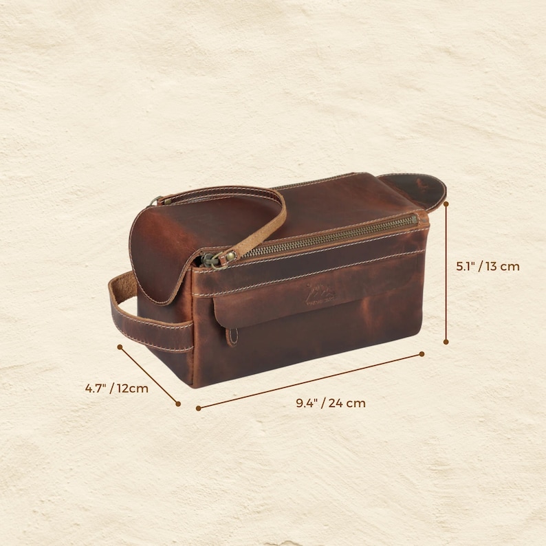 Sizing diagram for the large leather travel organizer showing length, width, and height in inches.