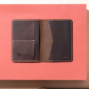 Personalisierte Leder Reisebrieftasche, Groomsmen Geschenk, Benutzerdefinierte Leder Passhülle, Leder Geschenke für Trauzeugen, Reisegeschenke
