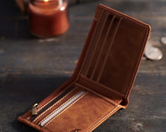 Handcrafted Leather Bifold Wallet: Personalized ID Pocket & Cash Holder