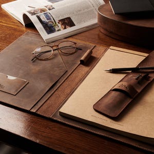 Leather Hard Cover Padfolio, Personalized Leather Legal Pad, Hard Cover Tablet Document Holder, Corporate Gift Initials For Him/Her