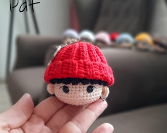 Op K-Pop geïnspireerd haakpatroon minipoppen | Amigurumi-sleutelhanger pdf | Engels patroon