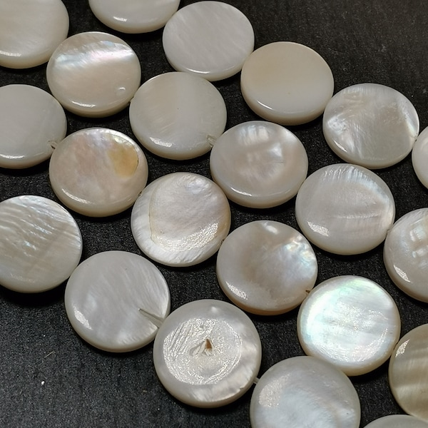 30 perles de coquille de nacre en forme ronde et plate de 12 mm