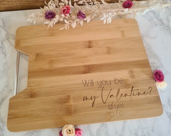 Personalized Valentine's Day gift | Bamboo cutting board "Will You Be My Valentine" | Gift for partner | Individual kitchen board