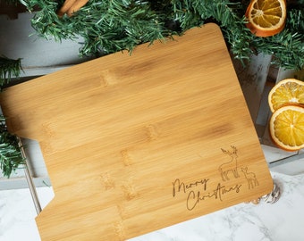 Personalized Christmas gift | Bamboo cutting board Merry Christmas | Engraved kitchen board | Christmas gift idea | Wooden kitchen decoration