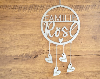 Personalized family door sign | Wooden nameplate with heart pendants | Family sign for front door | Housewarming gift | Wooden door decoration sign