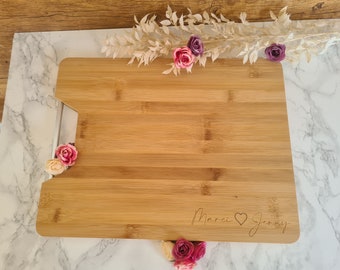 Personalized Valentine's Day gift | Bamboo cutting board Love + names | Gift partner | Individual kitchen board | Love gift idea