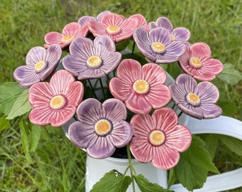 Bouquet de 14 fleurs en céramique rose-violet, pièce maîtresse florale de fleurs en céramique faites à la main, bouquets véritables