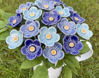 8本の陶器の花束、白、紫、ピンクの花束 - 手作りの陶器の花、ギフト