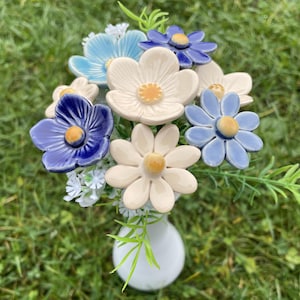 8 ceramic Flowers Bouquet, White, blue bouquet - ,Floral centerpiece of handmade ceramic flowers, gifts and real touch bouquets