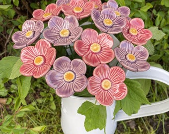 8本の陶器の花束、白、紫、ピンクの花束 - 手作りの陶器の花、ギフト
