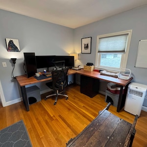 L-Shaped Corner Desk: Custom Sustainable Wood, Modern Industrial Style
