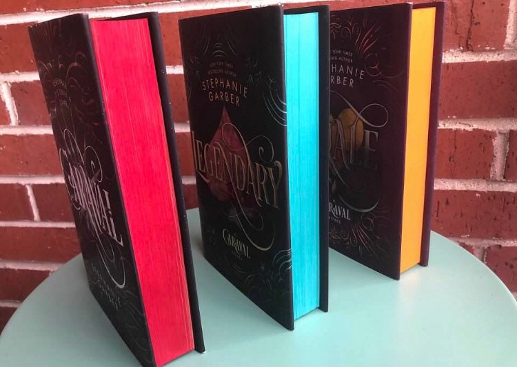 SUPER PROMOÇÃO COMBO: LIVRO CARAVAL + LENDÁRIO. STEPHANIE GARBER