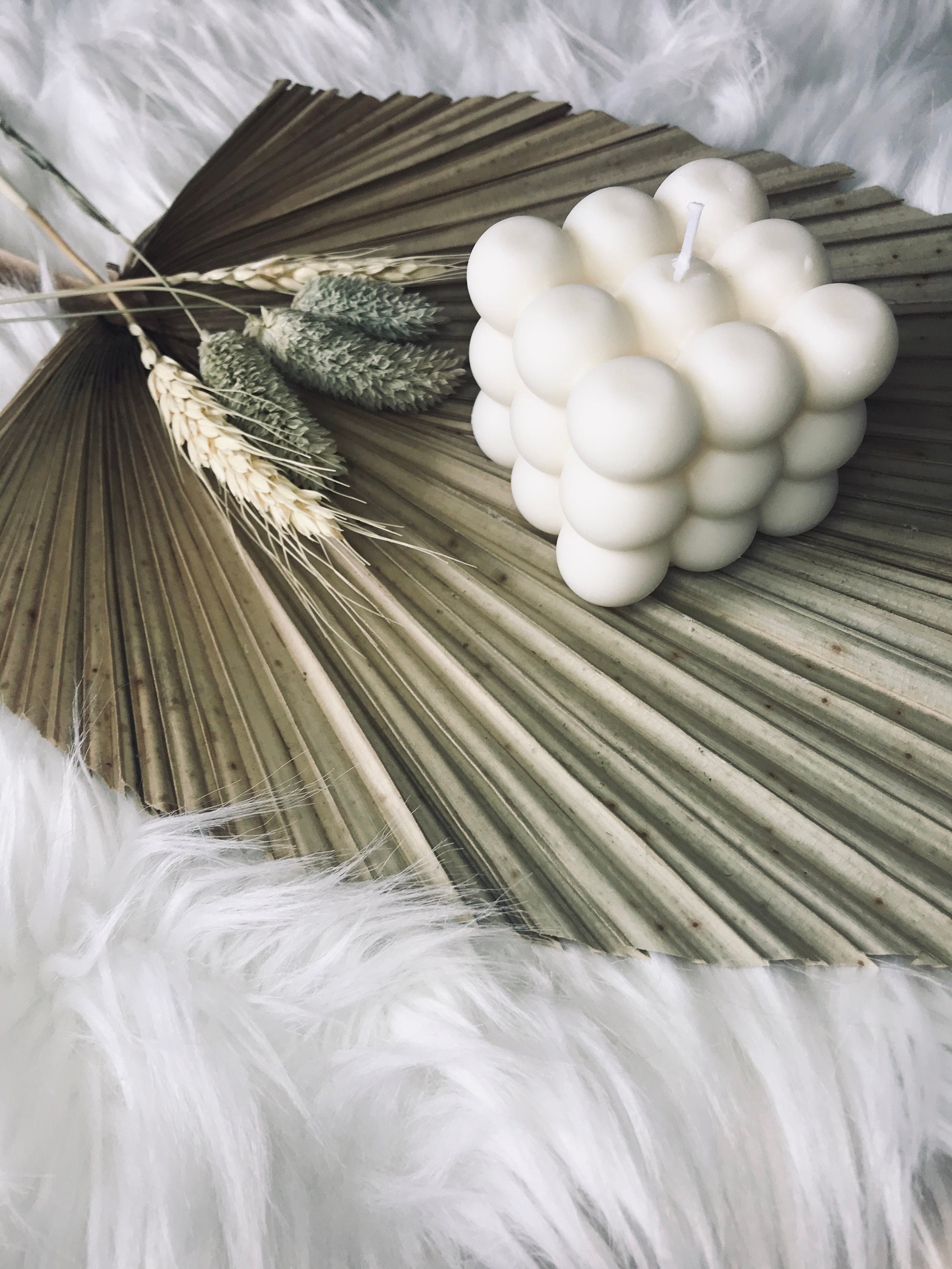 Cosy Knot & Cube Bubble Candles Set of 2 Handmade Candles Etsy.de