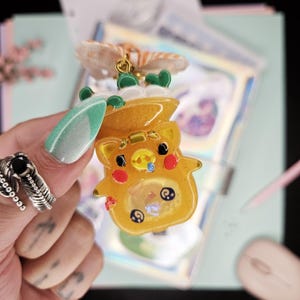 Daisy Mae Keychain ACNH Liquid Shaker