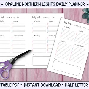 Könnte beinhalten: Druckbarer Tagesplaner mit drei Spalten mit den Bezeichnungen "Zuerst dies tun", "Brainstorming" und "Zeitplan". Der Planer hat ein hellrosa-blaues Farbschema und ist mit "Opaline Northern Lights Daily Planner" beschriftet.