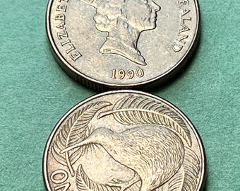 FIRST Year (1990) Issue New Zealand One Dollar Coin Featuring Flightless KIWI Bird—FREE Shipping/Circulated Grade!