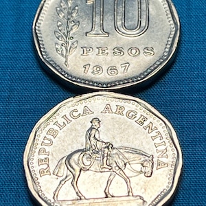 ABOUT UNCIRCULATED Argentinian Classic “Gaucho” Rider 10 Peso 1967 Dodecagonal Coin—High Grade/Shipping Included!