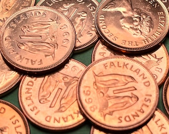 One FIRST Year ULTRA Low (<250K) Mintage (1998) Falkland Islands Coin: Featuring Pair of Mating Gentoo PENGUINS—Uncirculated/Free Shipping!
