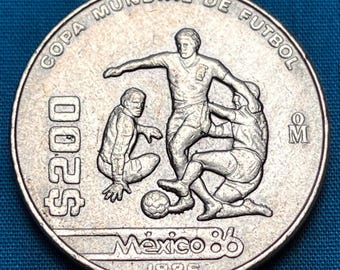 SINGLE Year (1986) Mexican Commemorative (Soccer World Cup) 200 Peso Coin—FREE Shipping/Limited Availability!