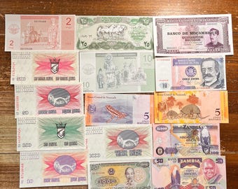 UNCIRCULATED Sets of INDEXED Assorted World Banknotes (CHOOSE 25